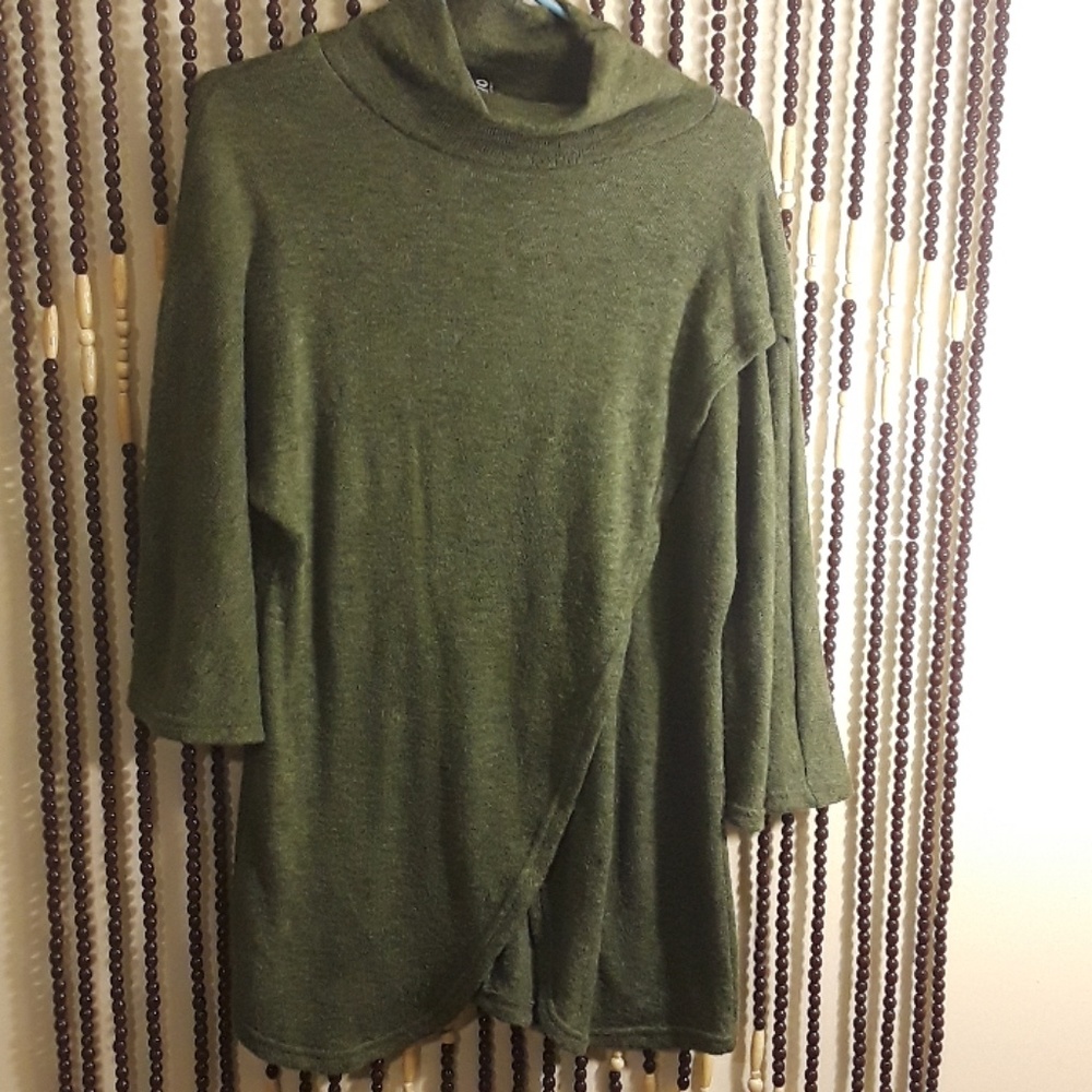 Youn sweater